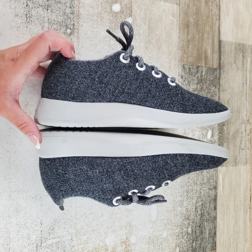 Allbirds Wool Runners Womens Shoes Sz 8 W Natural Gray Lace Up Sneakers